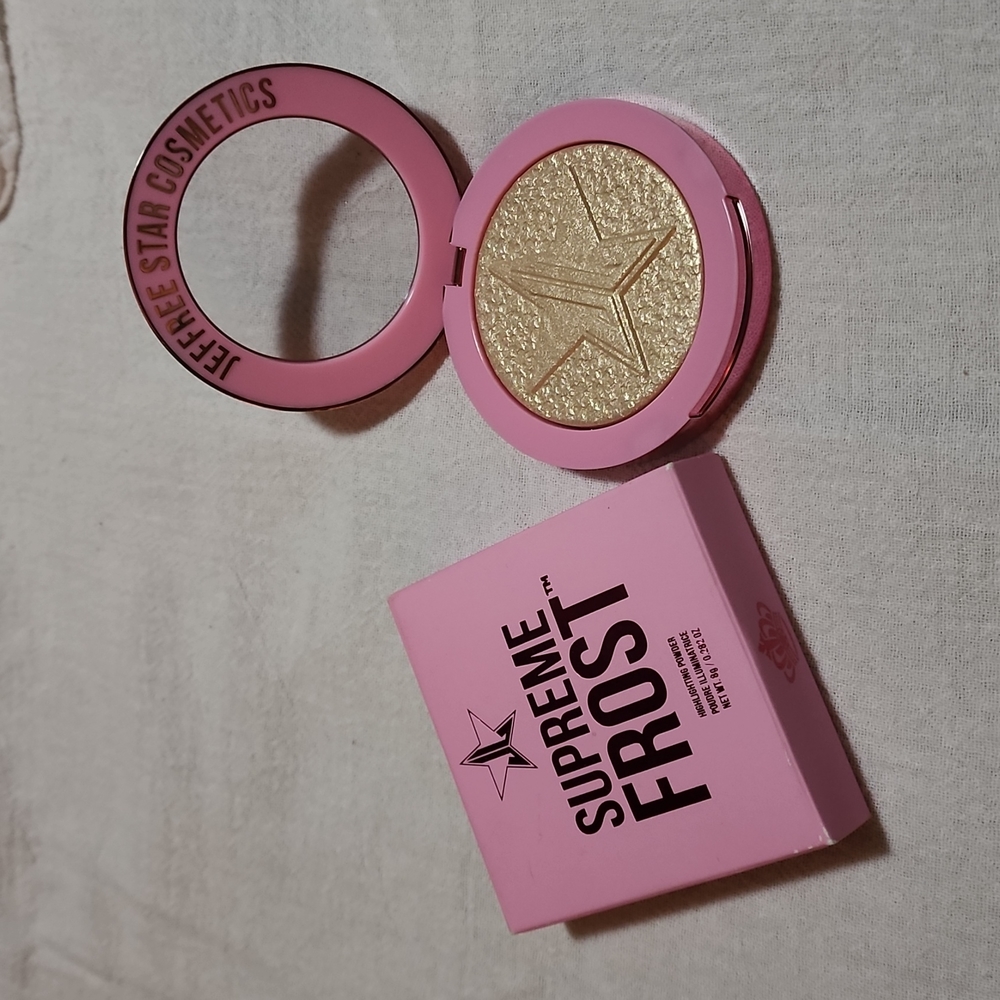 🌸⭐️Wet Dream - Jeffree Star Supreme Frost Highlighting Powder⭐️🌸 BNIB